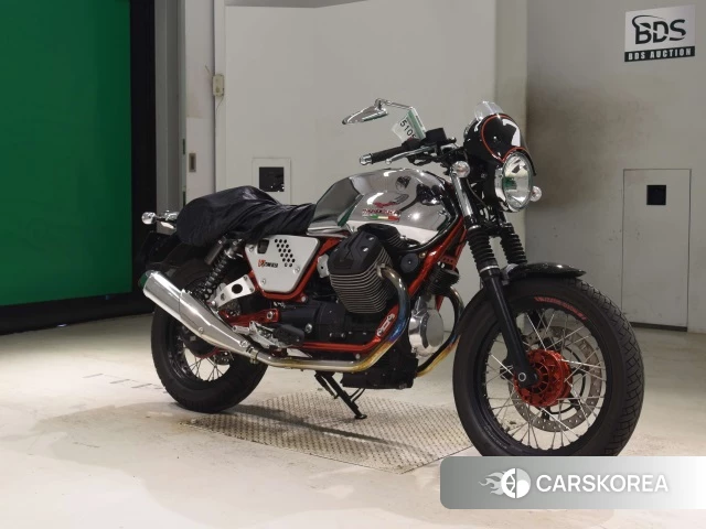 Проданный MOTO GUZZI V7 RACER 2013 из Японии, фото 5