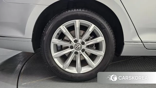 Volkswagen Passat GT (B8) id 3292454 из Кореи 15