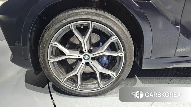 BMW X6 (G06) id 4519042 из Кореи 24
