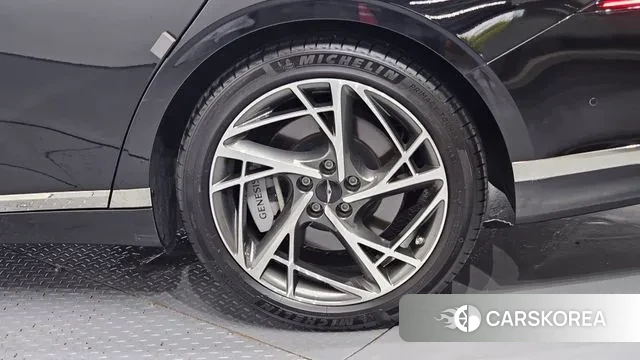 Genesis G90 (RS4) id 3196435 из Кореи 15