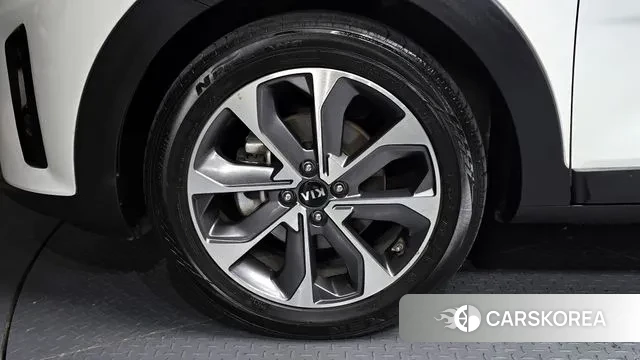 Kia Stonic id 3156434 из Кореи 15