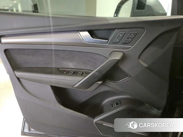 Audi Q5L Sportback id 4259172 из Китая 22