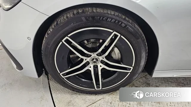 Mercedes-Benz E-Class W214 id 3716059 из Кореи 15