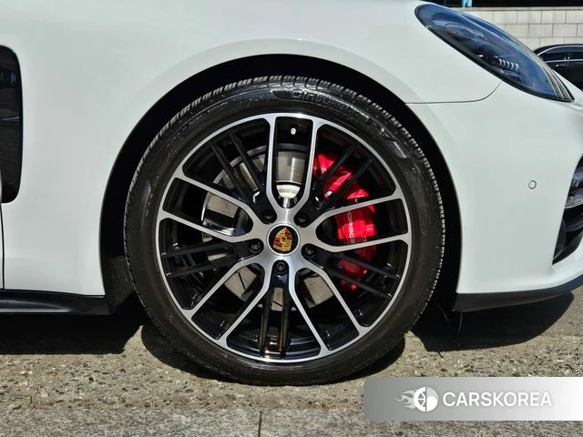 Porsche Panamera (971) id 3818371 из Кореи 15
