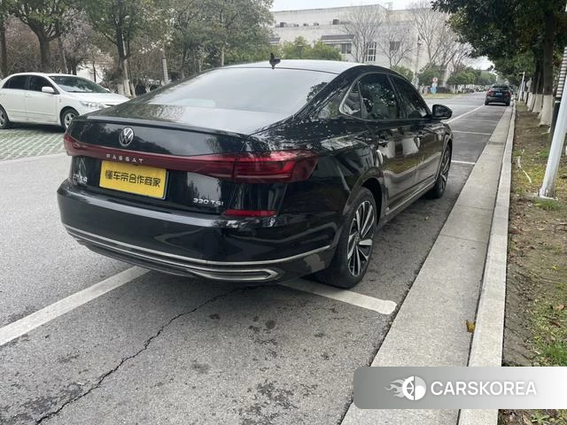 Volkswagen Passat id 4299527 из Китая 11