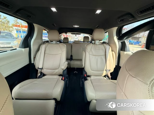 Toyota Sienna 4th Generation 2024 Белый из Кореи, фото 5