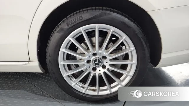 Mercedes-Benz E-Class W213 id 3378469 из Кореи 15