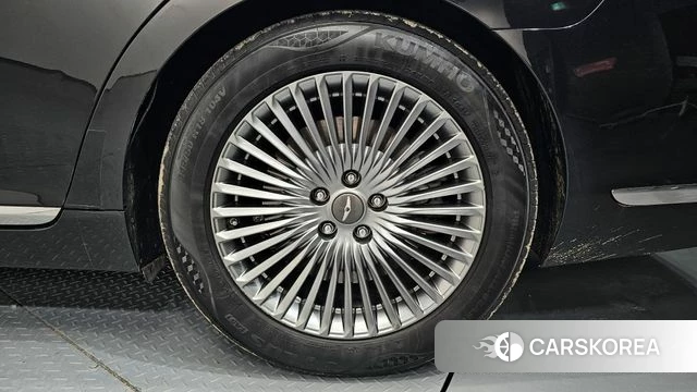 Genesis G90 id 3807980 из Кореи 15