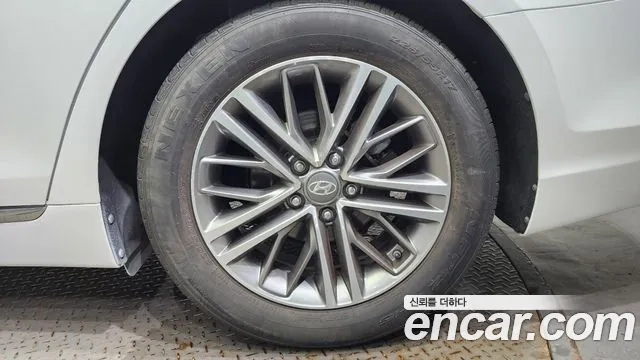 Hyundai Grandeur IG id 2881969 из Кореи 15