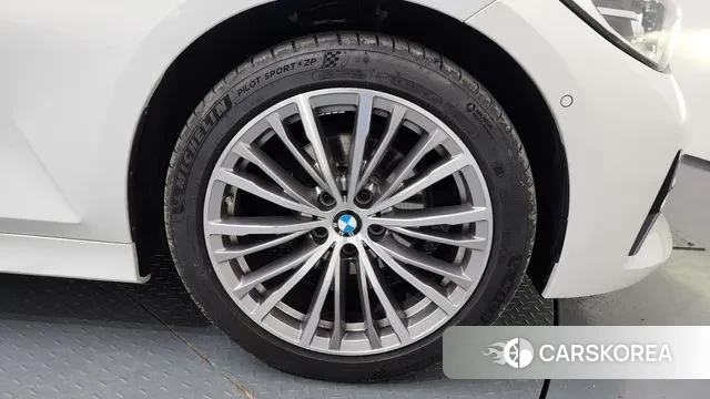 BMW 3 Series (G20) id 3776992 из Кореи 15