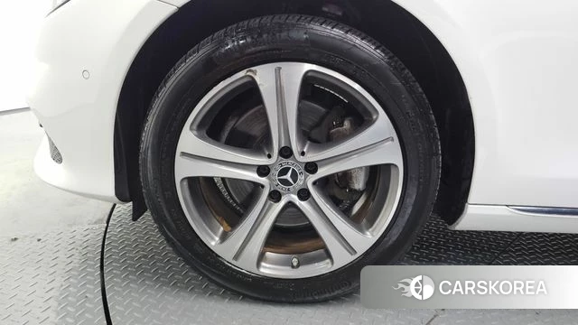 Mercedes-Benz E-Class W213 id 4755235 из Кореи 28