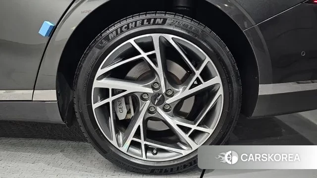 Genesis G90 (RS4) id 3503287 из Кореи 15