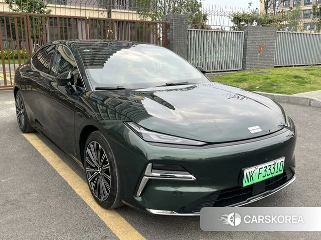 Geely Galaxy Galaxy Sparkle 8 PHEV id 3993417 из Китая 13