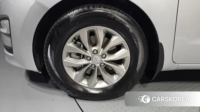 Kia The New Carnival id 3407608 из Кореи 15