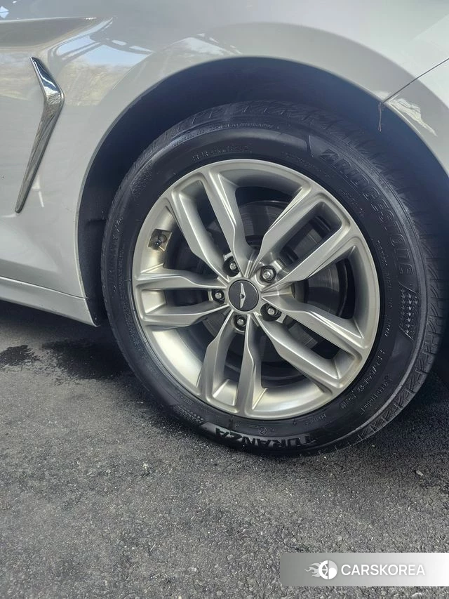 Genesis G70 2018 Серебряный из Кореи, фото 5