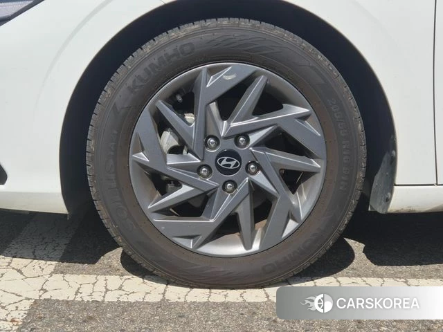 Hyundai Avante (CN7) id 4921899 из Кореи 9