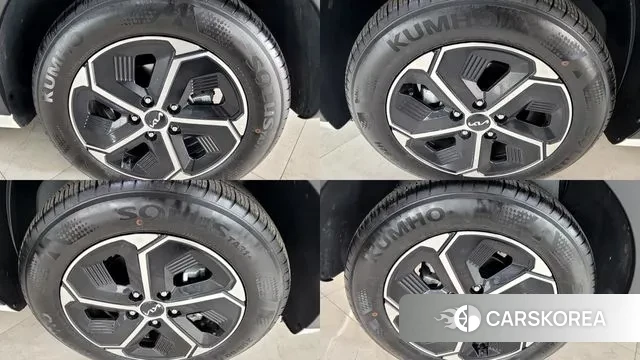 Kia Di Ol Nu Niro id 3732063 из Кореи 13