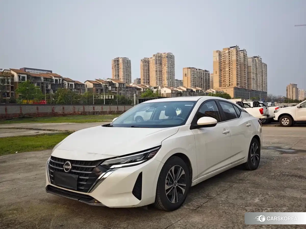 Nissan Xuan Yi 2024 Белый из Китая, фото 5