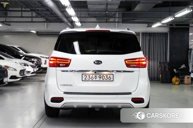 Kia The New Carnival id 4203125 из Кореи 15