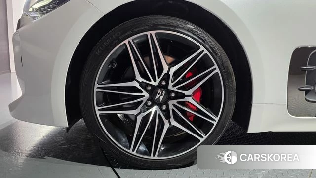 Kia Stinger Meister id 4519356 из Кореи 28