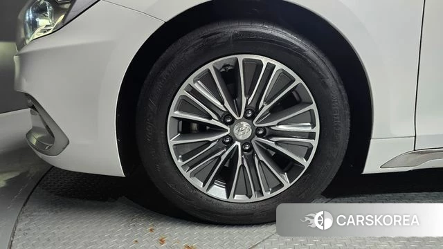 Hyundai Grandeur IG Hybrid id 4345683 из Кореи 27