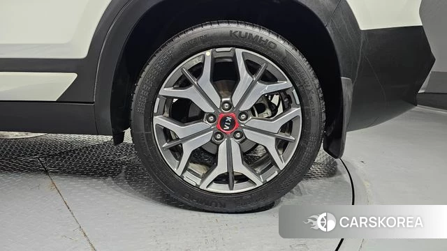 Kia Seltos id 3843179 из Кореи 15