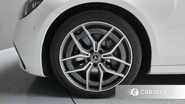 Mercedes-Benz E-Class W213 id 4245141 из Кореи 27