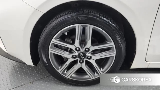 Kia Come New K3 id 3024569 из Кореи 15