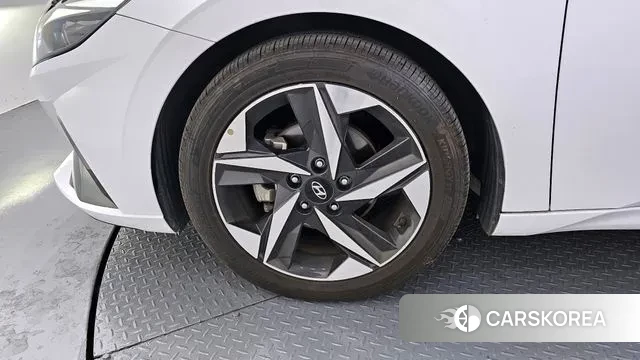 Hyundai Avante (CN7) id 3433937 из Кореи 15