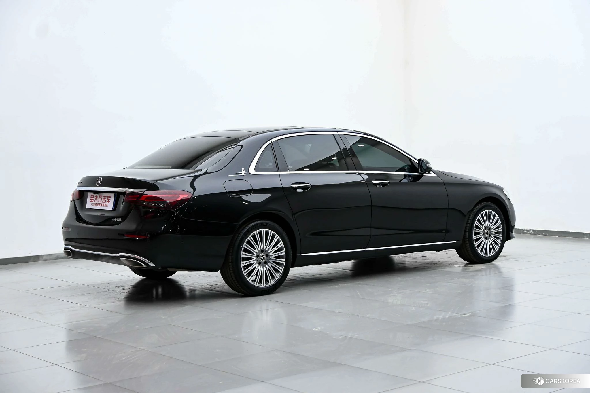 Mercedes-Benz E-class id 4487373 из Китая 31