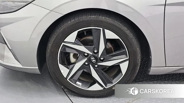 Hyundai Avante Hybrid (CN7) id 3237586 из Кореи 15