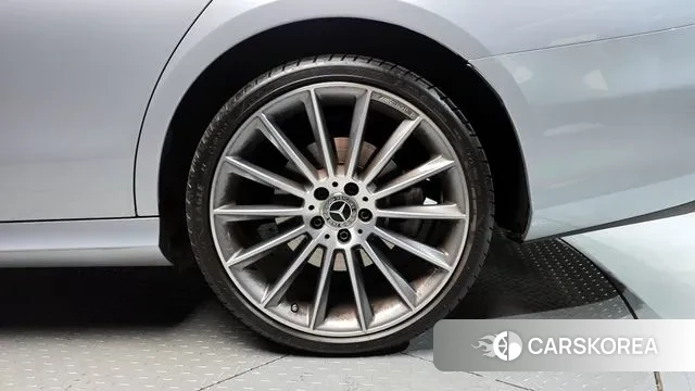 Mercedes-Benz E-Class W213 id 3752350 из Кореи 15