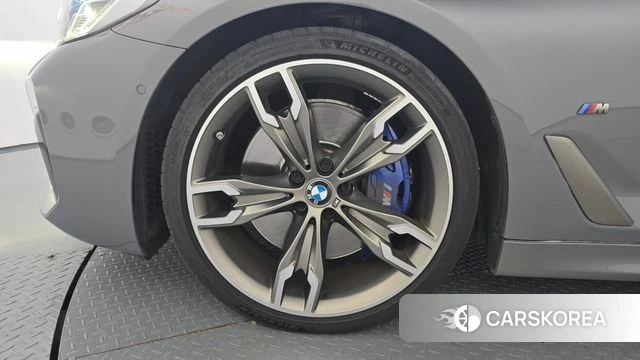 BMW 5 Series (G30) id 4793724 из Кореи 28