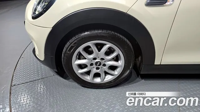 Mini Cooper id 2702477 из Кореи 15