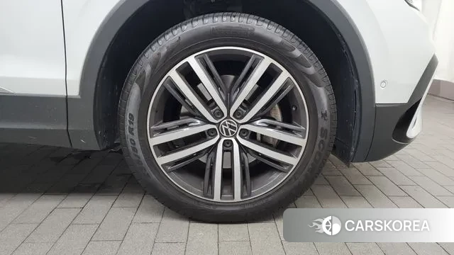 Volkswagen Tiguan Allspace id 3257397 из Кореи 15