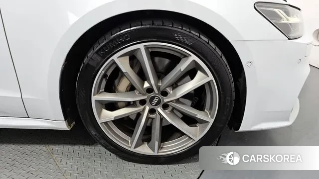 Audi A7 (4K) id 3396121 из Кореи 15