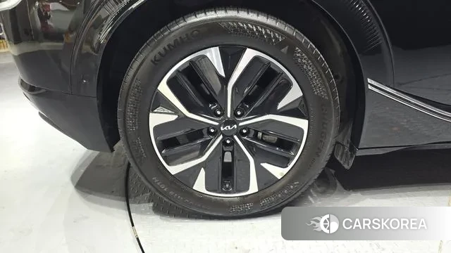 Kia EV6 id 3560940 из Кореи 15