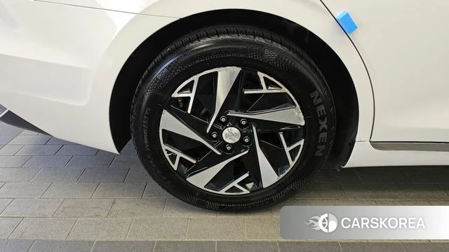 Hyundai The New Grandeur IG Hybrid id 4250186 из Кореи 15