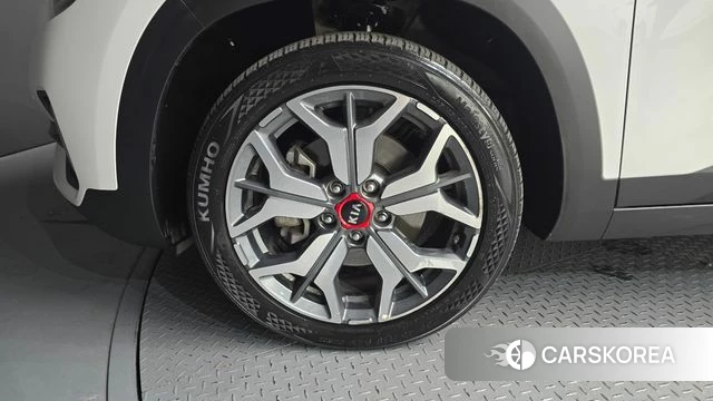 Kia Seltos id 4501917 из Кореи 15