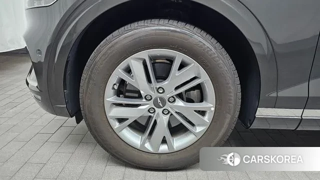 Genesis GV70 id 3190878 из Кореи 15