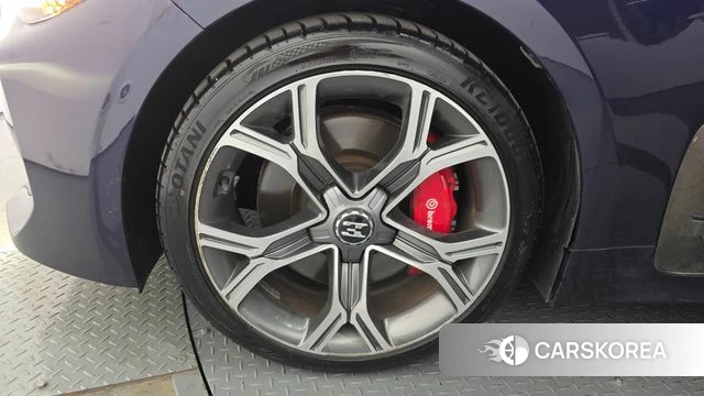 Kia Stinger id 3828845 из Кореи 15