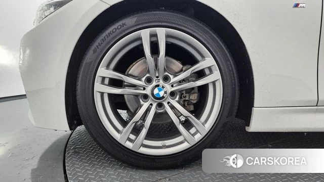 BMW 3 Series (F30) id 4552074 из Кореи 26