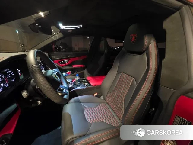 Lamborghini Urus 2022 Красный из Кореи, фото 5