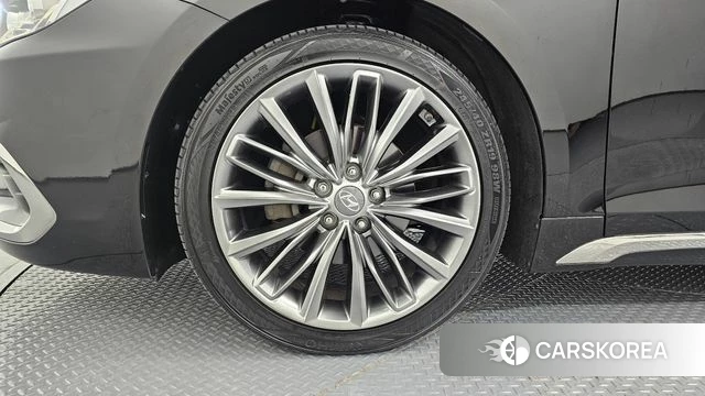 Hyundai Grandeur IG id 4658207 из Кореи 28