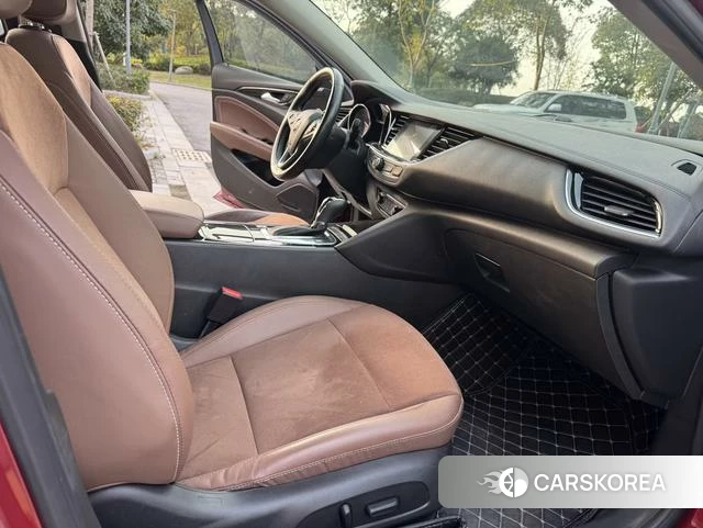 Buick Regal 2018 Красный из Китая, фото 5