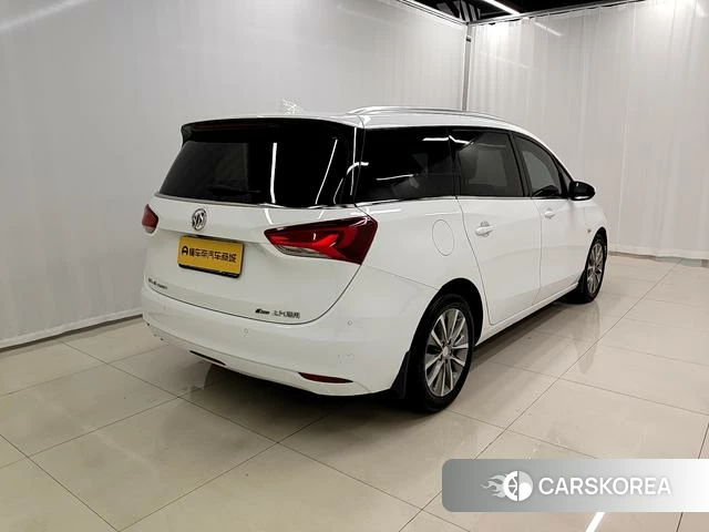 Buick GL6 id 4253657 из Китая 15