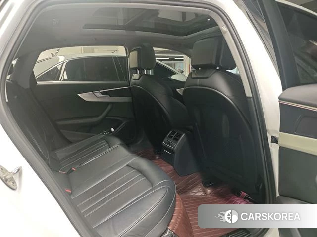 Audi A4L 2023 Белый из Китая, фото 6