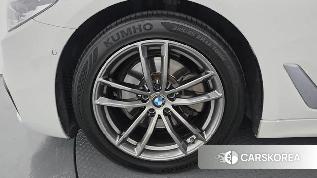 BMW 5 Series (G30) id 4424363 из Кореи 15