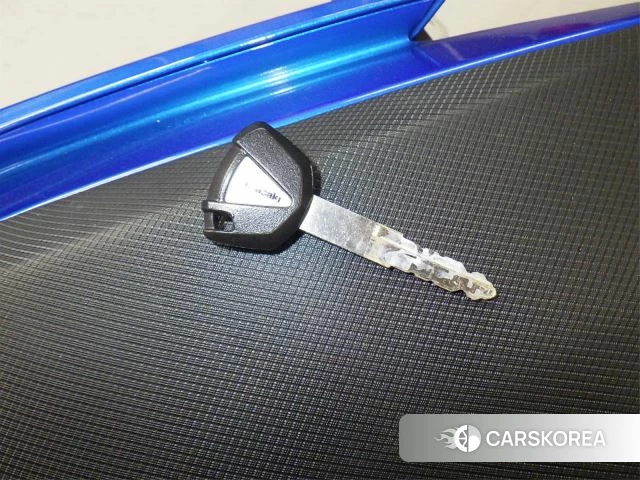 Kawasaki NINJA 250 id 3946955 из Японии 27