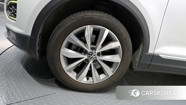 Volkswagen T-Roc id 3317716 из Кореи 15